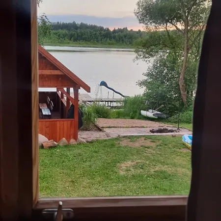 Przyczepa Z Dobudowka Nad Jeziorem
