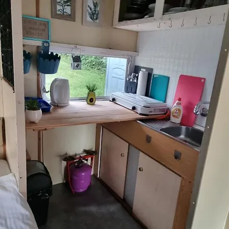 Semesterpark Przyczepa Z Dobudowka Nad Jeziorem Stare Kiejkuty
